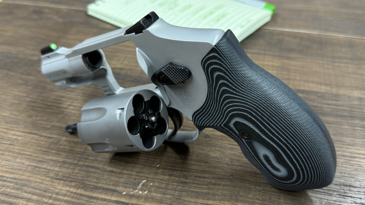 S&W 642-UC S&W 642-UC